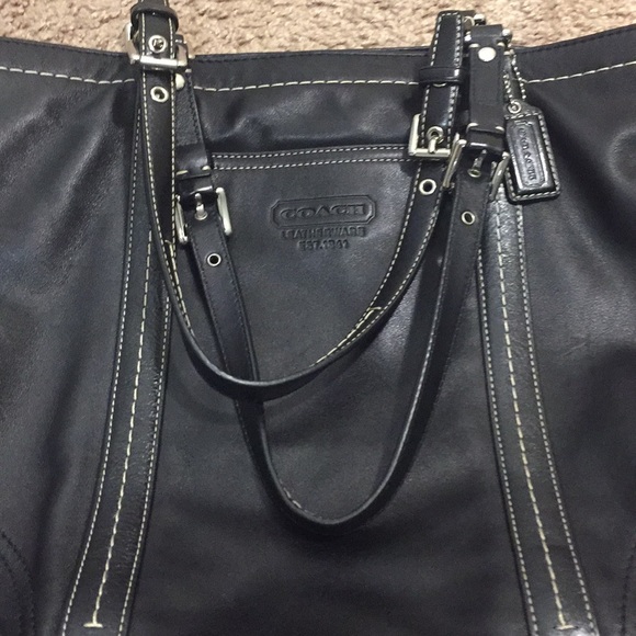 Coach Leather Bag Solid Black Good Used Condition - Picture 7 of 7